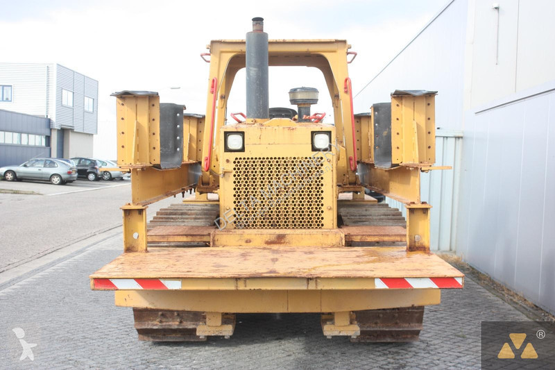 Bulldozer Caterpillar D6E Pipe carrier