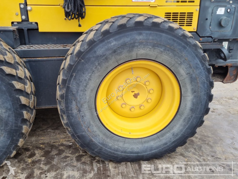 Buldozer Komatsu GD655-6