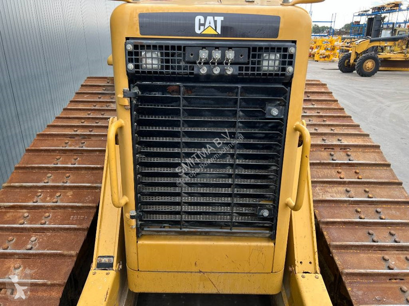 Buldozér Caterpillar D6N