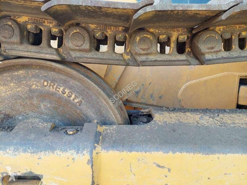 Bulldozer Dressta TD-15M SERIES2