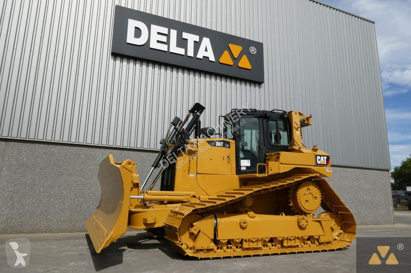 Bulldozer Caterpillar D6T