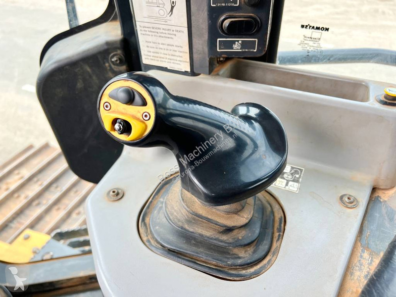 بلدوزر Komatsu i-24 - EPA Certified / Good...