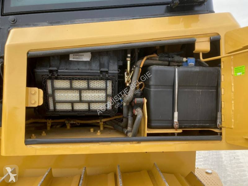 بلدوزر Caterpillar D6K2 LGP