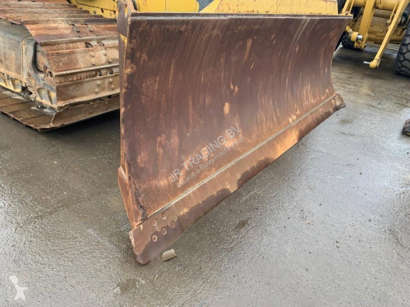 بلدوزر Komatsu PX-23