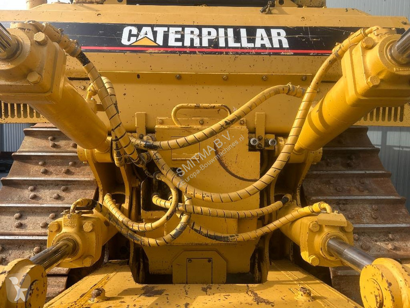 بلدوزر Caterpillar R II