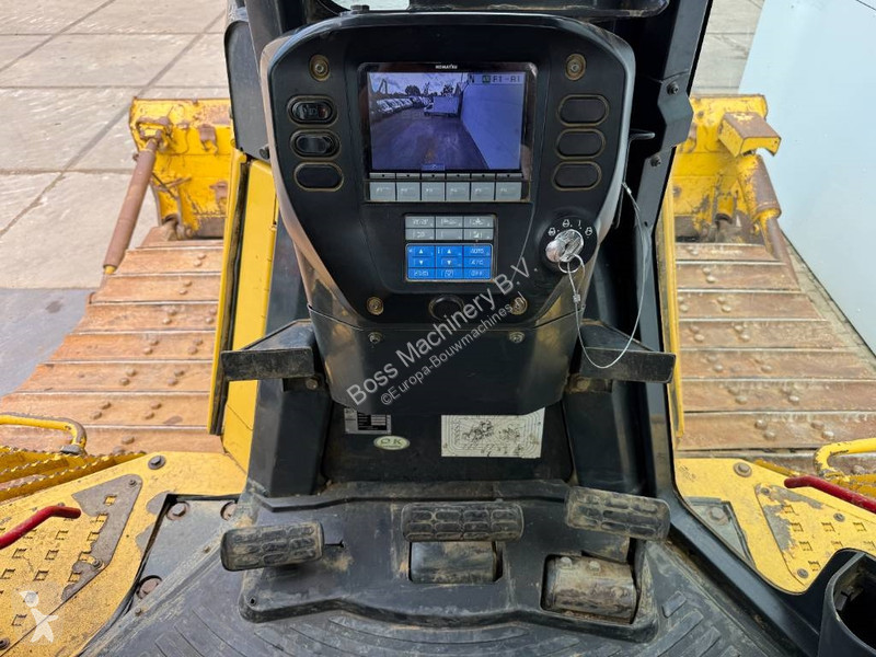 بلدوزر Komatsu - Backup Camera / Airco / CE + EPA