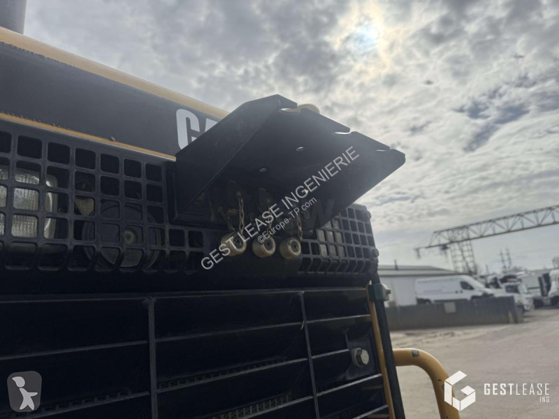 Buldozer Caterpillar D6N