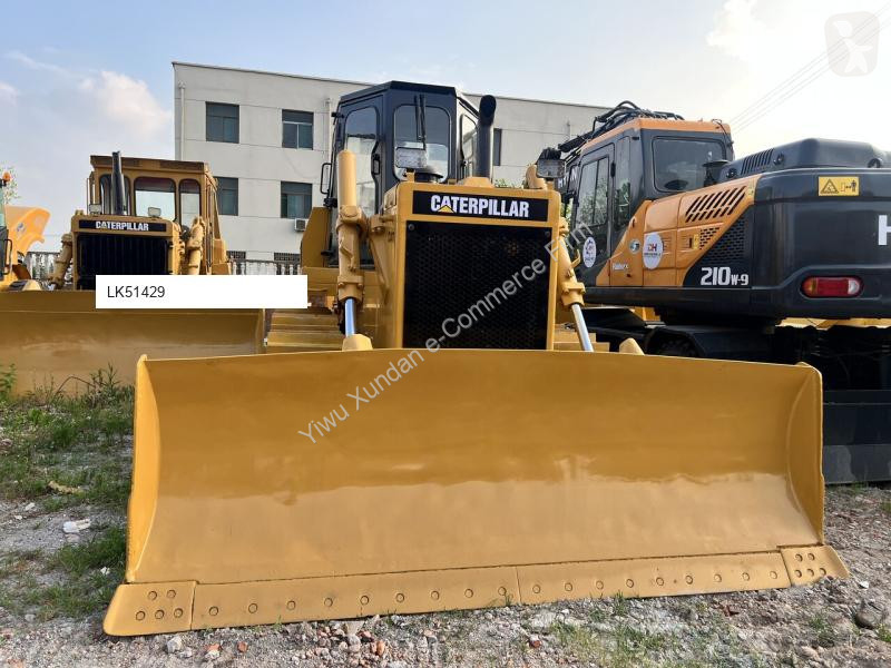 Buldozér Caterpillar D6G2