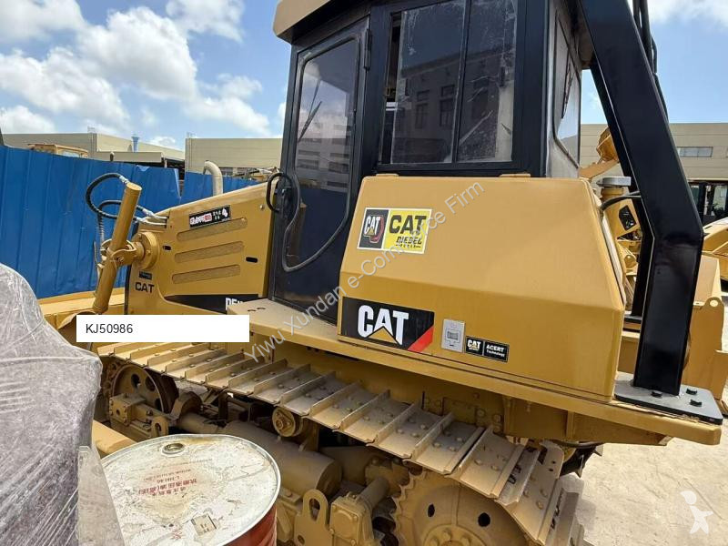 بلدوزر Caterpillar D5K