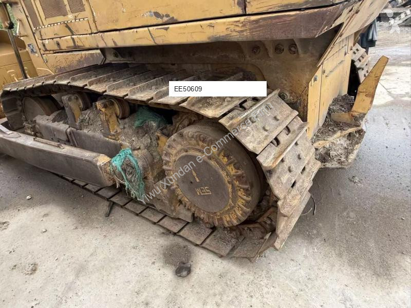 Buldozer SEM 816