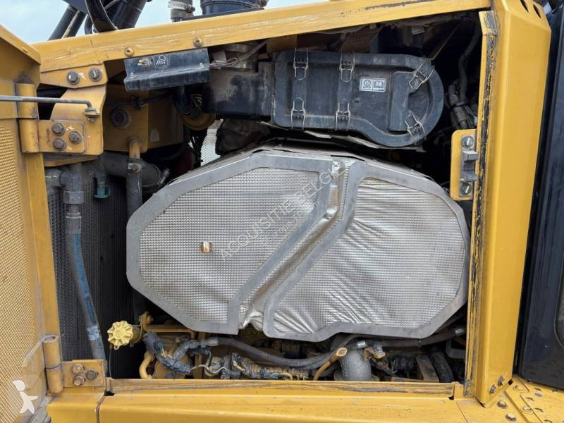 Buldozér Caterpillar D6T LGP