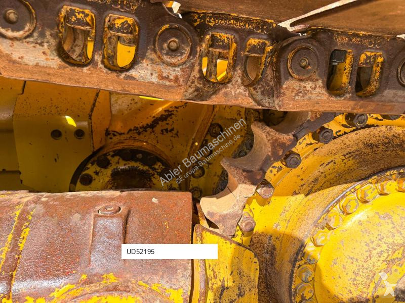 Бульдозер Komatsu D65PXI18 mit Heckaufreißer GPS