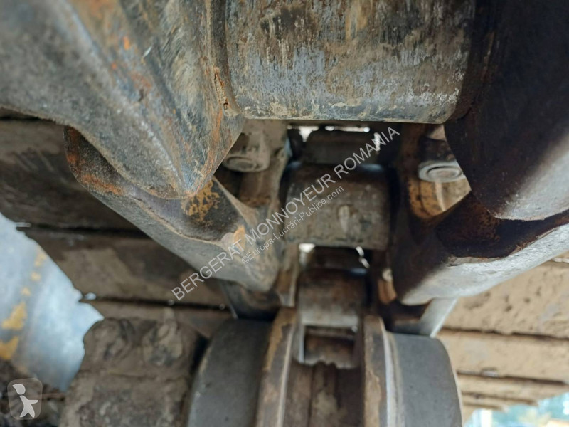 بلدوزر Komatsu D61PX-24