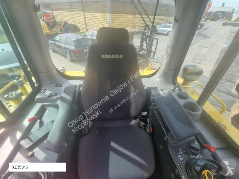 بلدوزر Komatsu D65PX-18