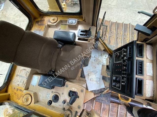 Bulldozer Caterpillar D5H