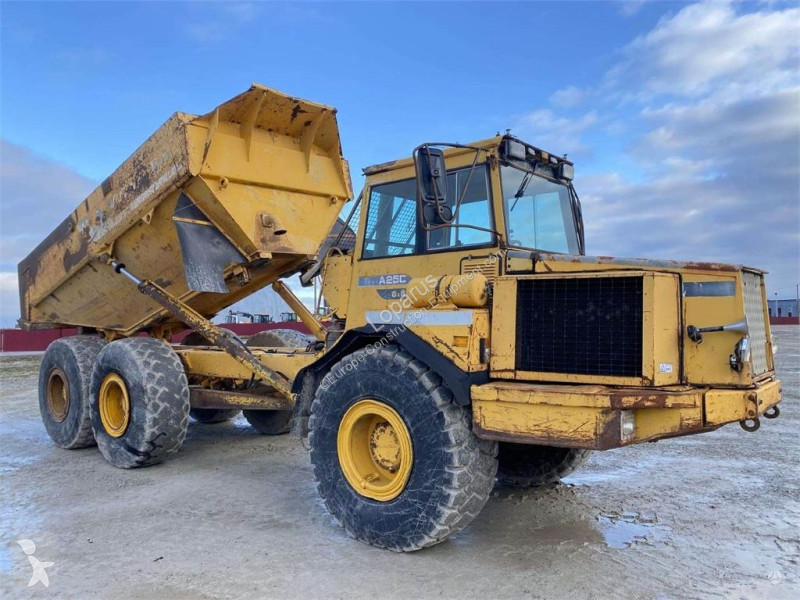 Basculantă Volvo Nr.4