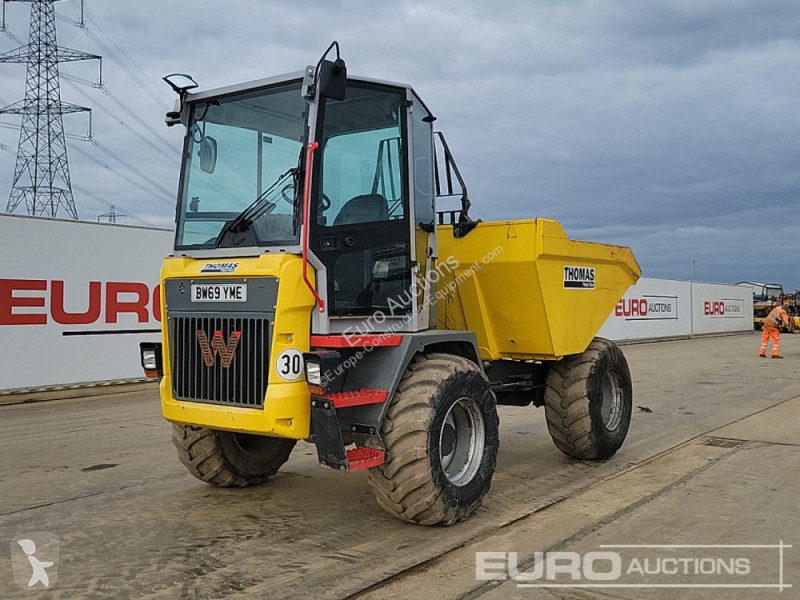 Basculantă DV90