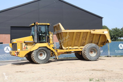 Dumper rigido