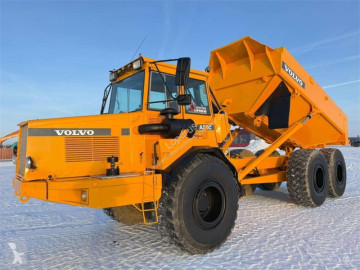 Højsidet godsvogn Volvo