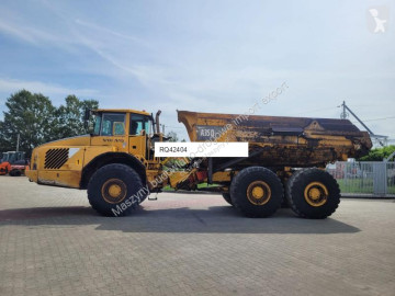 Tombereau articulé Volvo