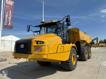 Caterpillar730