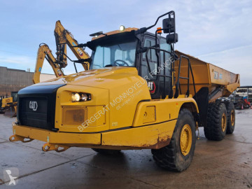 Caterpillar 730