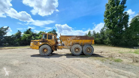 Tombereau articulé Volvo