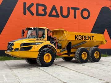 Tombereau articulé Volvo