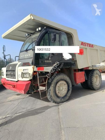 Tombereau rigide Astra