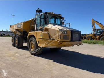 Knikdumper Caterpillar