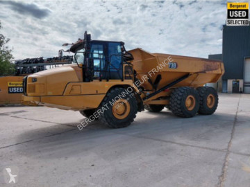 Knikdumper Caterpillar