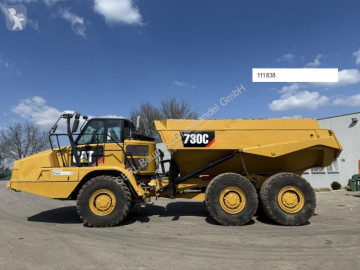 Dumper articulado Caterpillar