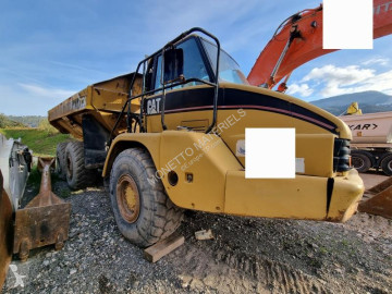 Dumper articulado Caterpillar