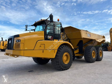 Tombereau articulé Caterpillar