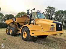 Dumper Caterpillar 745 C dumper articulado usado