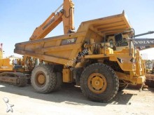 Tombereau rigide Caterpillar 771D