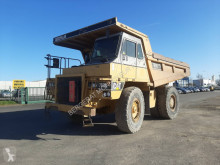 Dumper Caterpillar usado