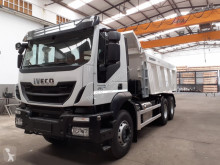 Dumper Iveco Trakker AD380T45 Euro6 usado