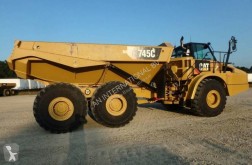 Dumper Caterpillar 745C dumper articulado usado
