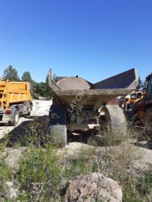Dumper Caterpillar D250E 5TN01795 année 1998 23651heures dumper articulado usado