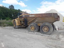 Dumper Caterpillar 735 dumper articulado usado