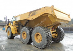 Dumper articulado Caterpillar 740B