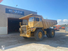 Komatsu HD325-3 pevná sklápěčka použitý