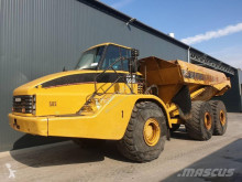 Шарнирно съчленен дъмпер Caterpillar 740