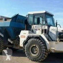 Dumper Komatsu HD325-6 komatsu 25D dumper articulado usado