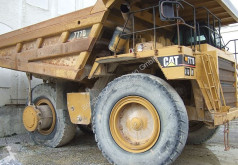 Tombereau rigide Caterpillar 777D