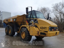 Caterpillar Gelenk-/Knickdumper 730