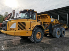 Tombereau articulé Volvo A 25 D