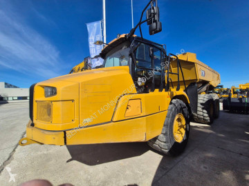 Caterpillar730