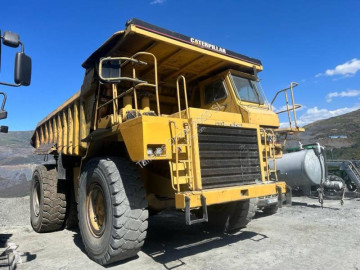 Dumper rigido Caterpillar